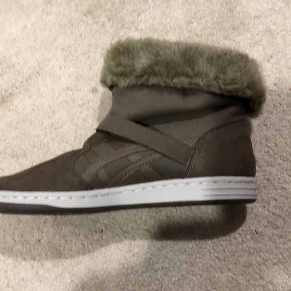 ASICS Meriki boot - Picture 5 of 7